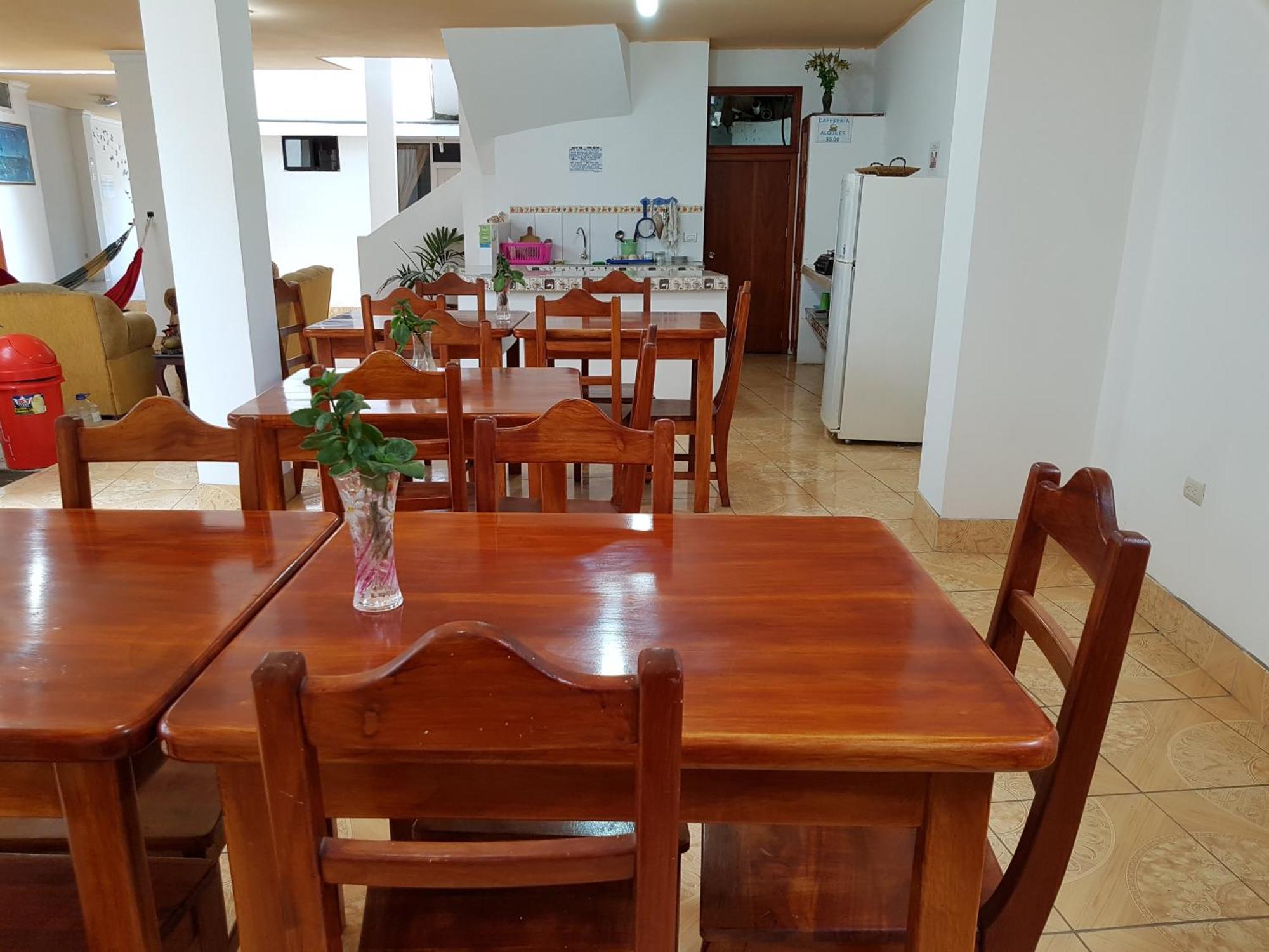 Hostal Cerro Azul Puerto Villamil Eksteriør bilde