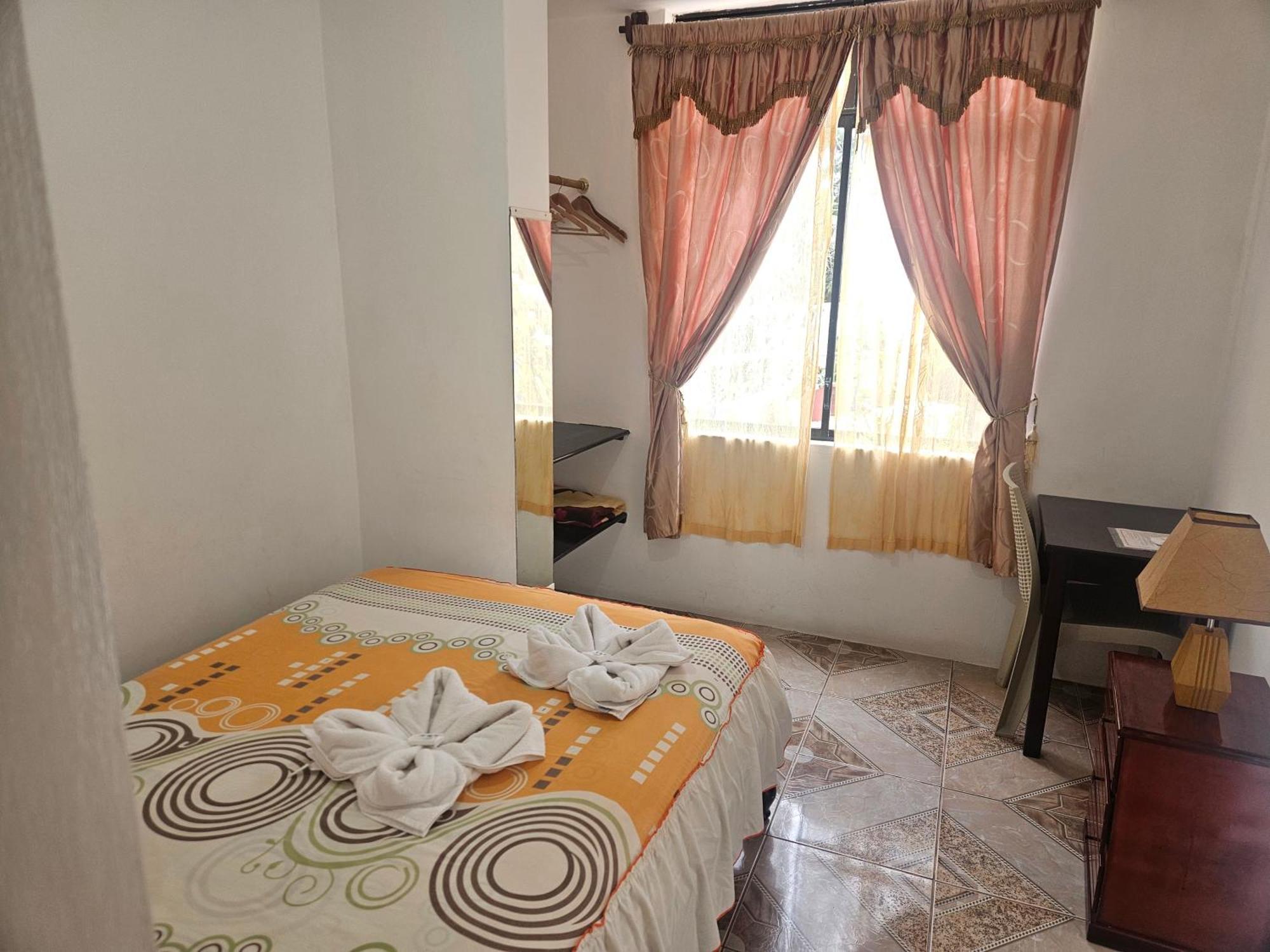 Hostal Cerro Azul Puerto Villamil Eksteriør bilde
