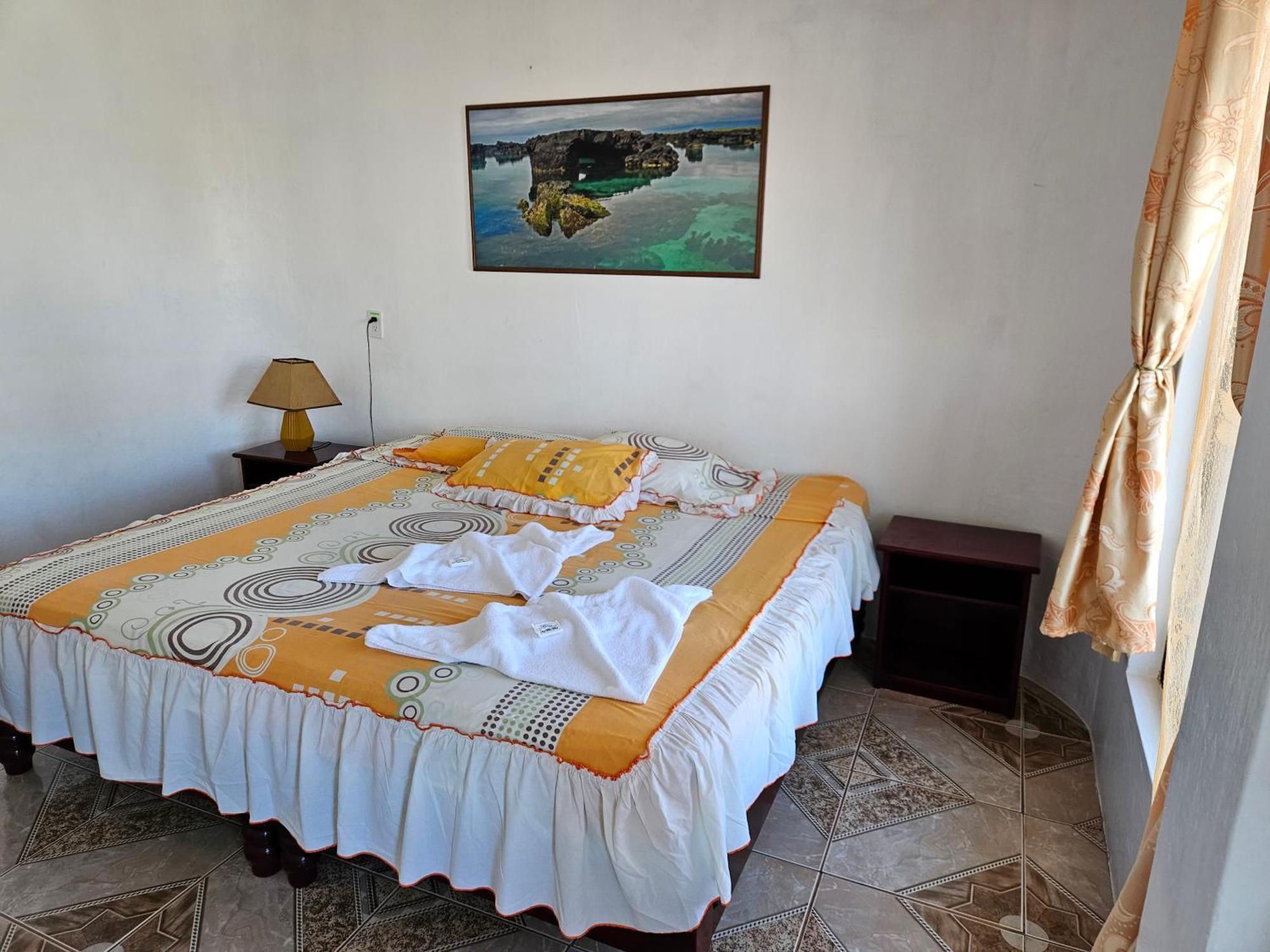 Hostal Cerro Azul Puerto Villamil Eksteriør bilde
