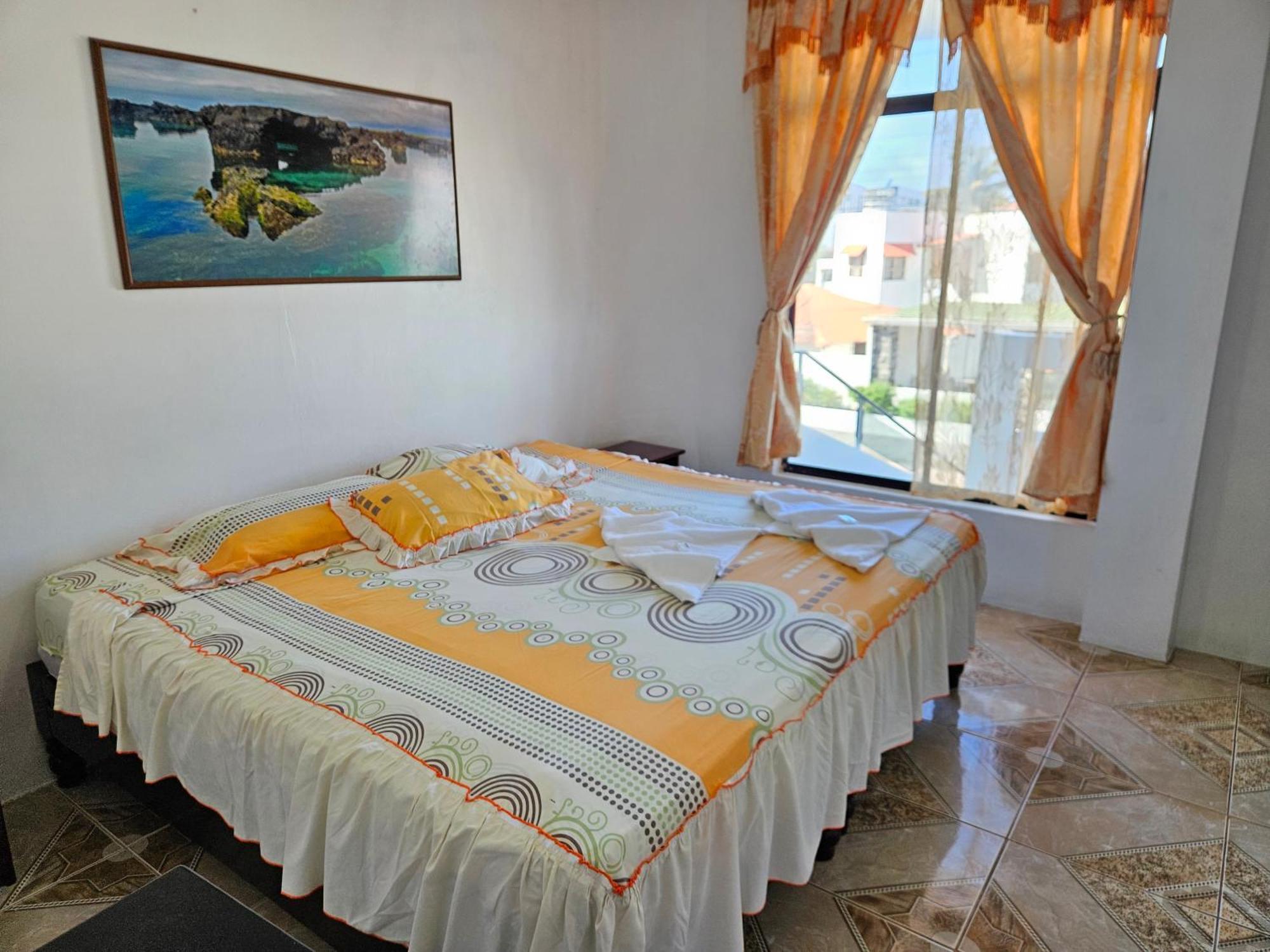 Hostal Cerro Azul Puerto Villamil Eksteriør bilde
