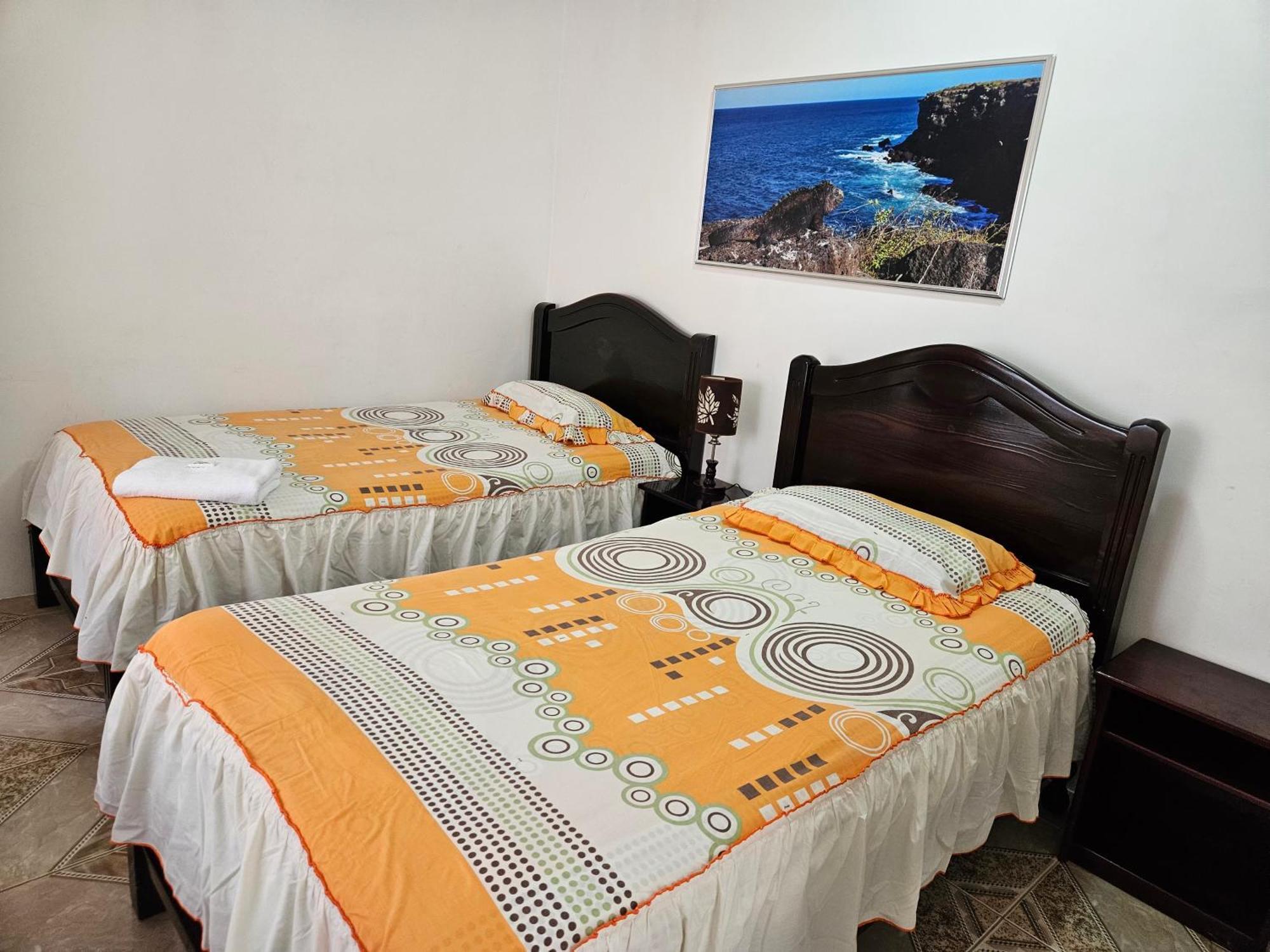 Hostal Cerro Azul Puerto Villamil Eksteriør bilde
